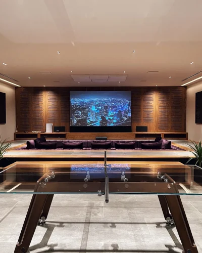 FFA36555-4E31-4535-B57A-B89A9AE5A6F7